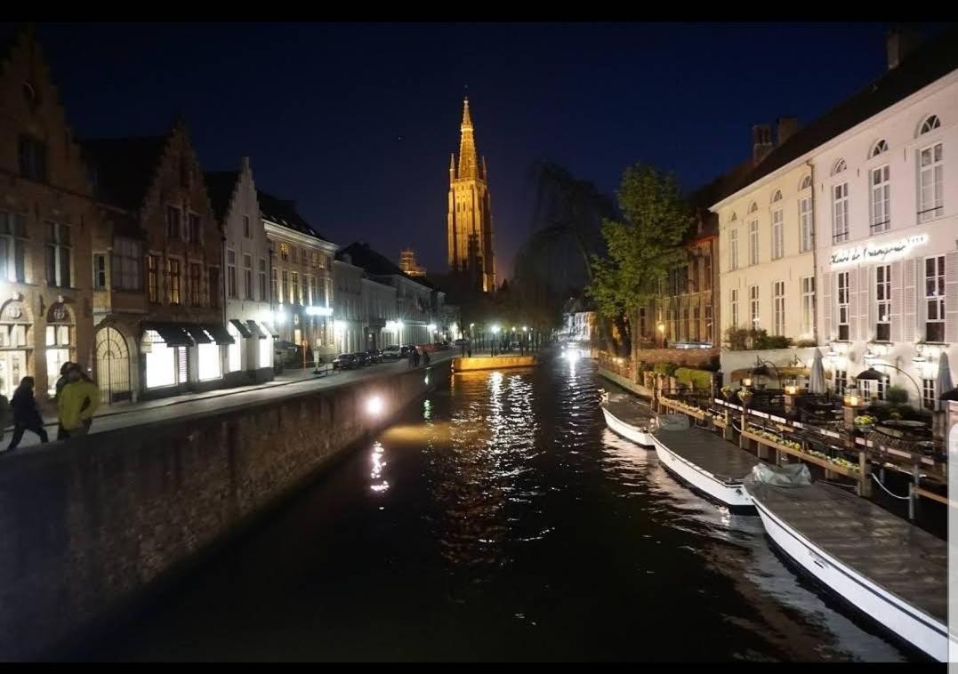 Hotel Baan Siam Bruges Esterno foto