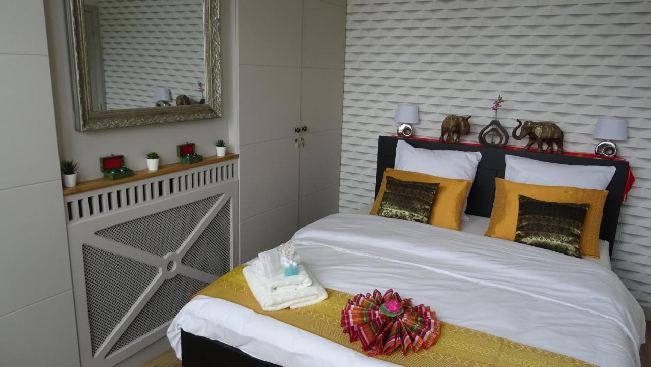 Hotel Baan Siam Bruges Esterno foto