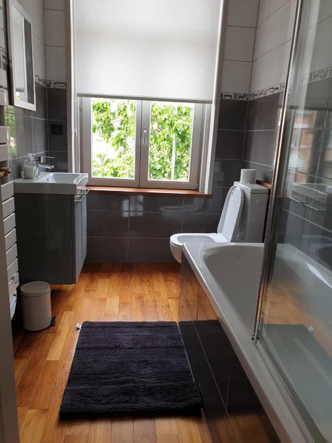 Hotel Baan Siam Bruges Esterno foto